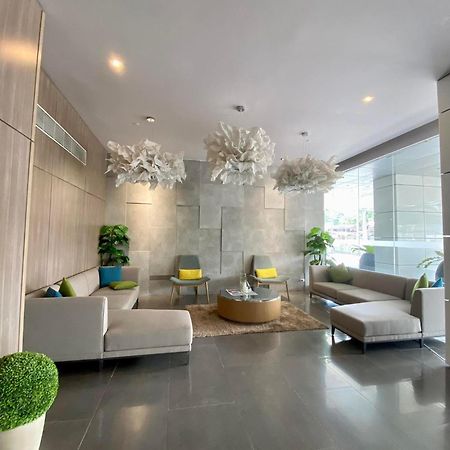 Davao City Aeon Towers Executive Suite 2Br 18Th Floor المظهر الخارجي الصورة